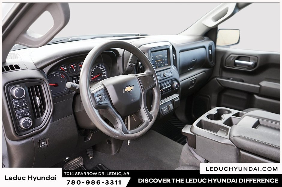 2022 Chevrolet Silverado 1500 LTD Custom-11