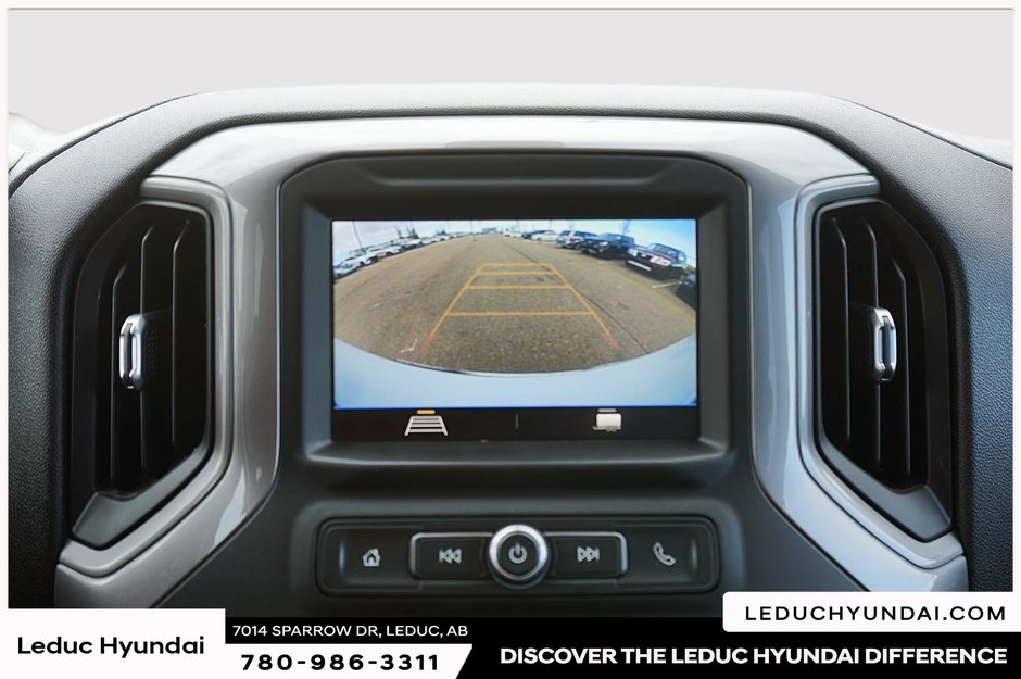 2022 Chevrolet Silverado 1500 LTD Custom-16