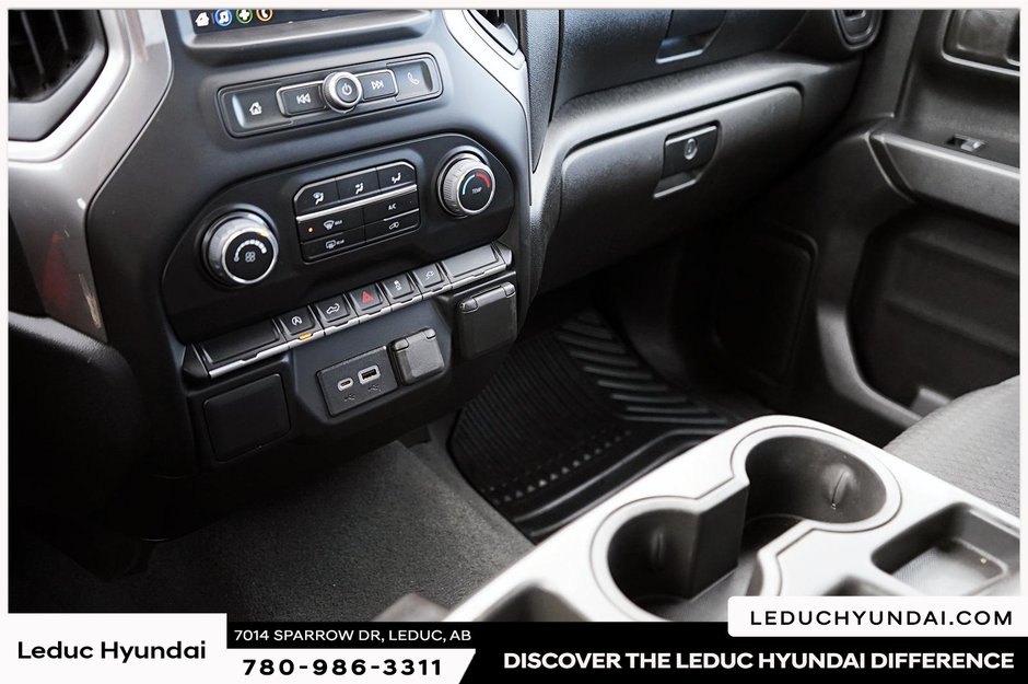 2022 Chevrolet Silverado 1500 LTD Custom-14