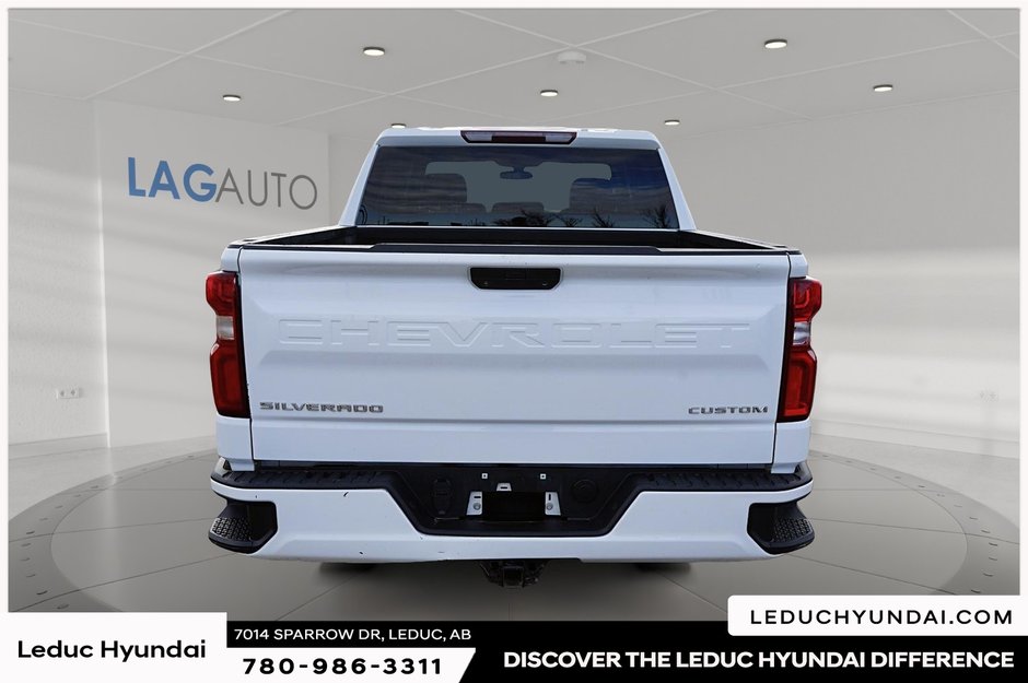 2022 Chevrolet Silverado 1500 LTD Custom-2