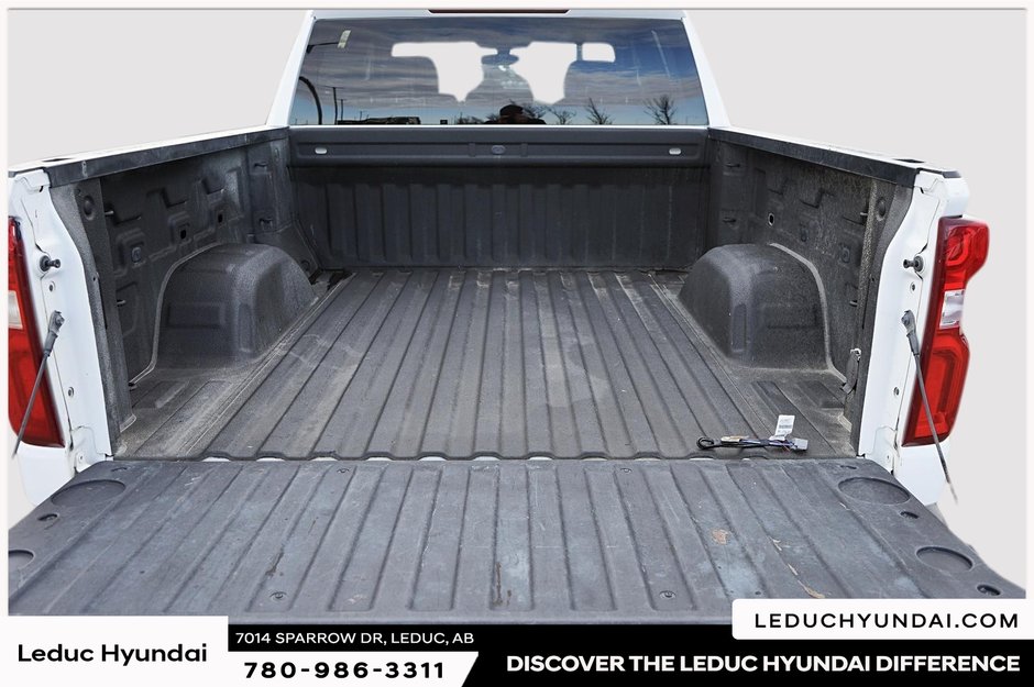 2022 Chevrolet Silverado 1500 LTD Custom-5