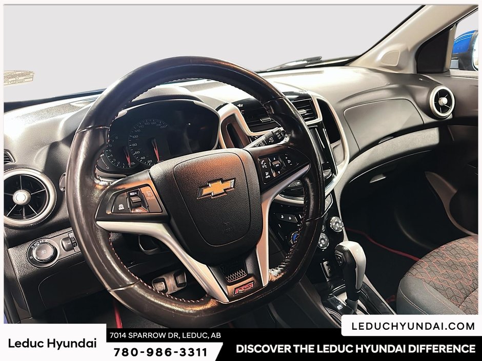 2017 Chevrolet Sonic LT-11