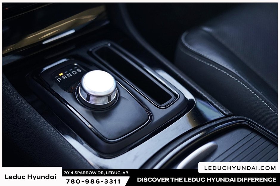 2021 Chrysler 300 S-18