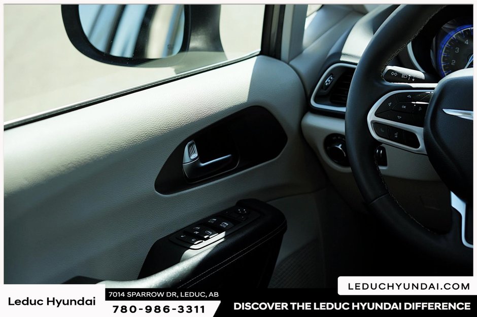 2022 Chrysler Grand Caravan SXT-15