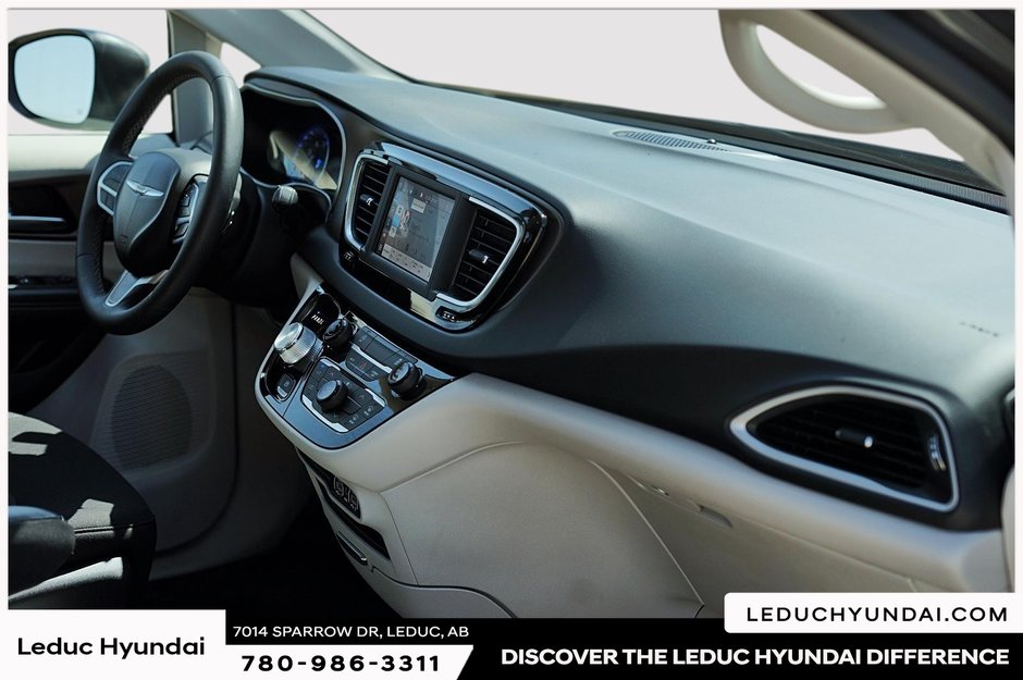 2022 Chrysler Grand Caravan SXT-9