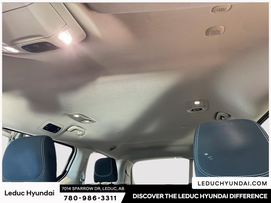 2024 Chrysler Grand Caravan SXT-18