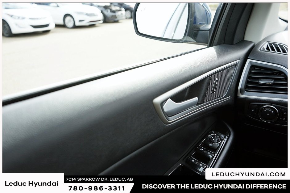 2020 Ford Edge SEL-17