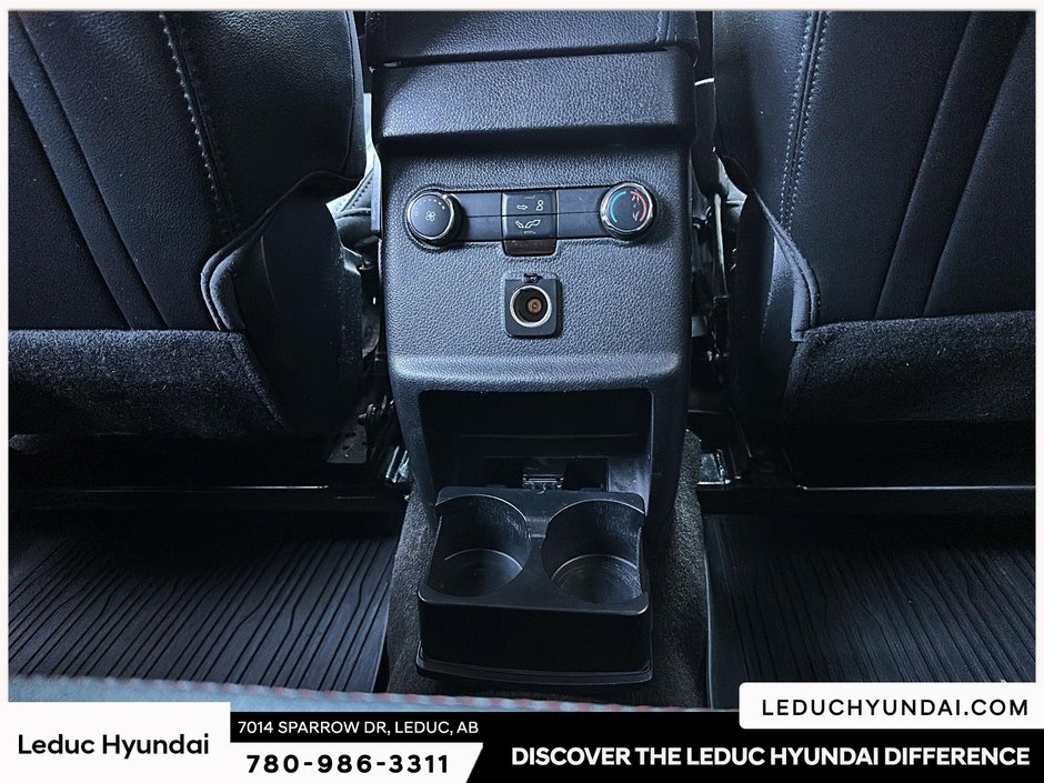 2018 Ford Explorer XLT-11