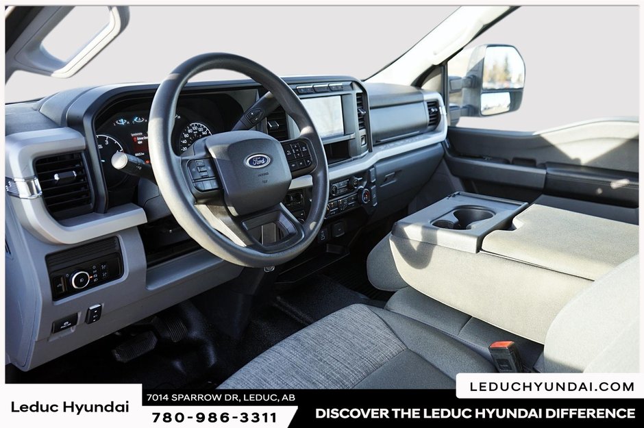 2023 Ford F-350SD XLT-9