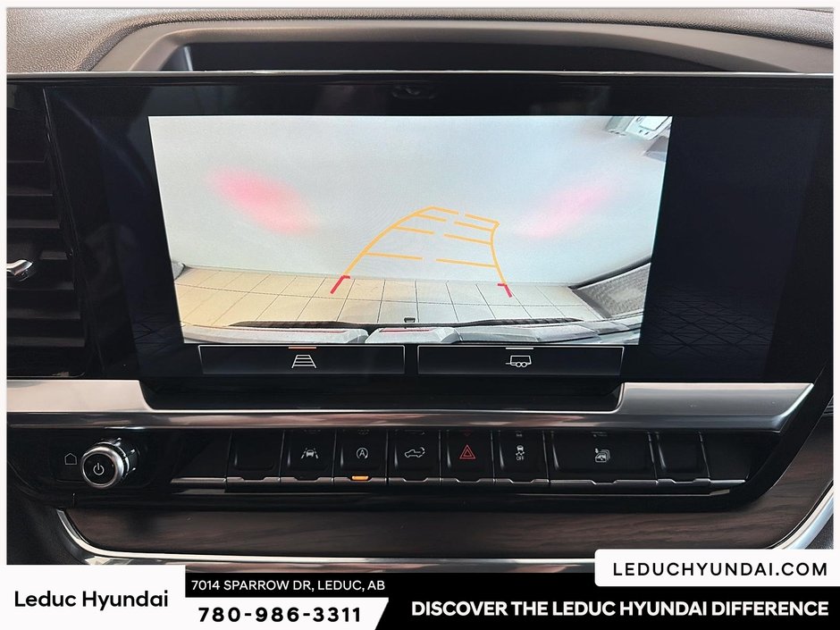 2023 GMC Sierra 1500 SLT-24