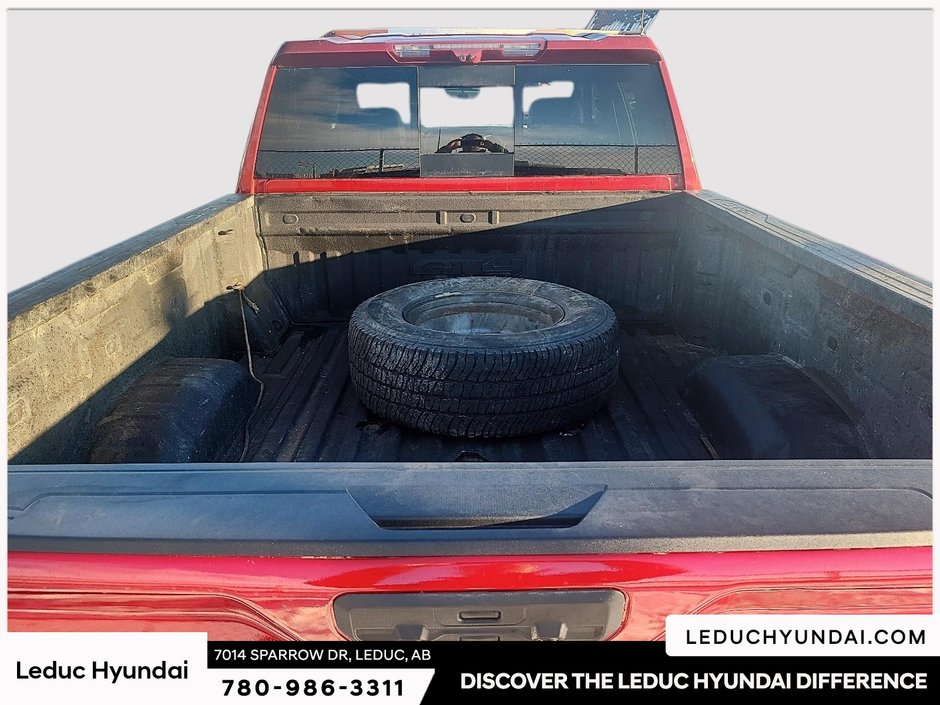 2023 GMC Sierra 3500HD AT4-6