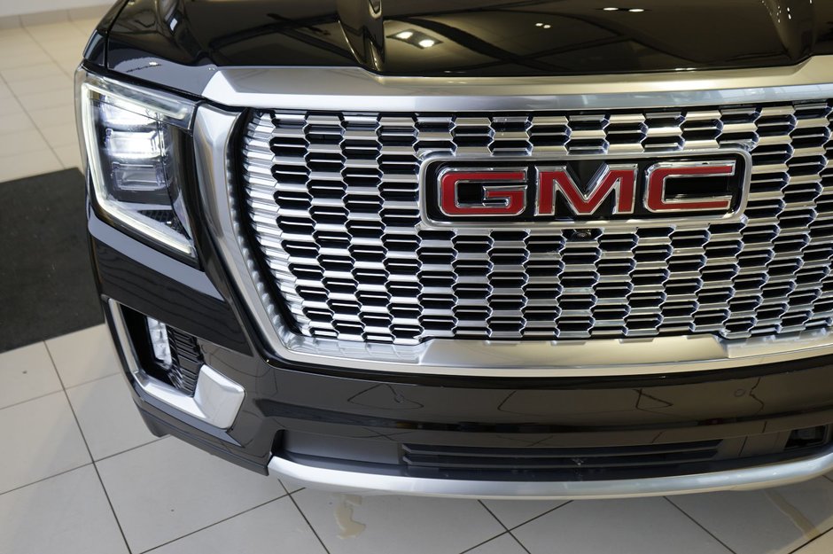 2024 GMC Yukon XL Denali-36