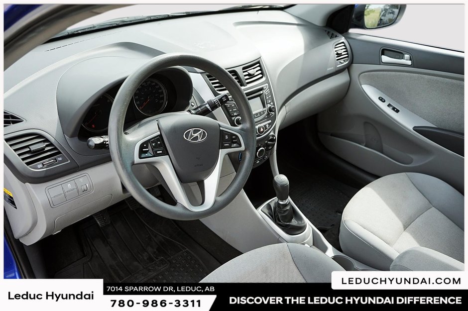 2013 Hyundai Accent GL-11