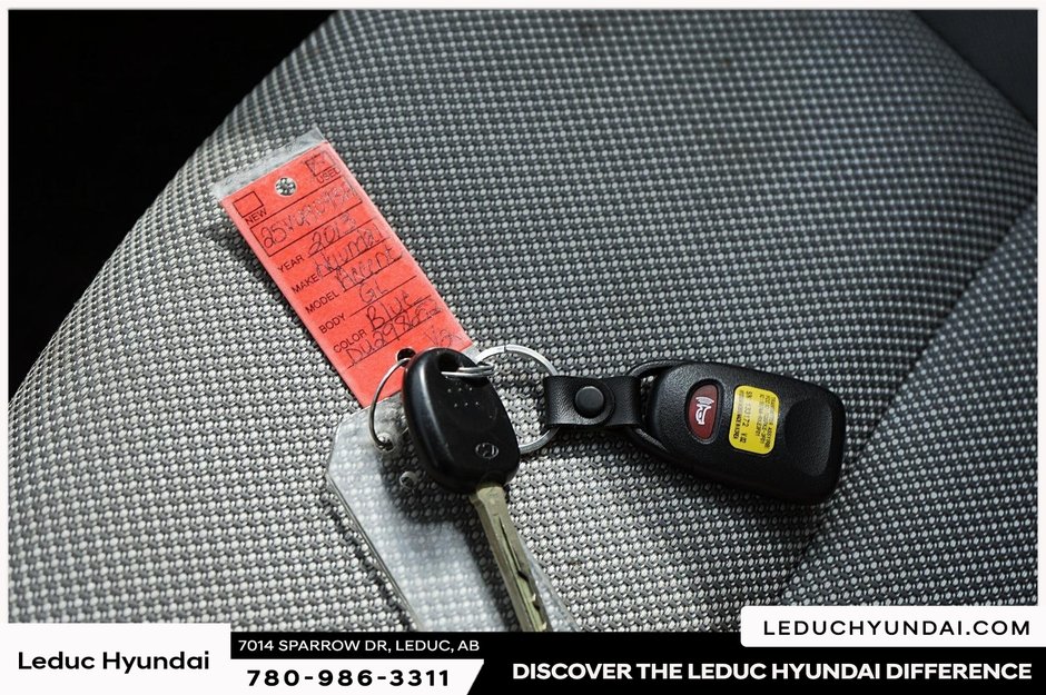 2013 Hyundai Accent GL-17