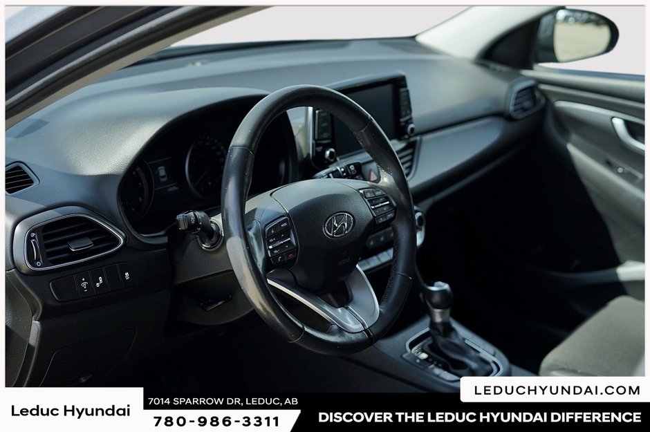 2018 Hyundai Elantra GT GL-12