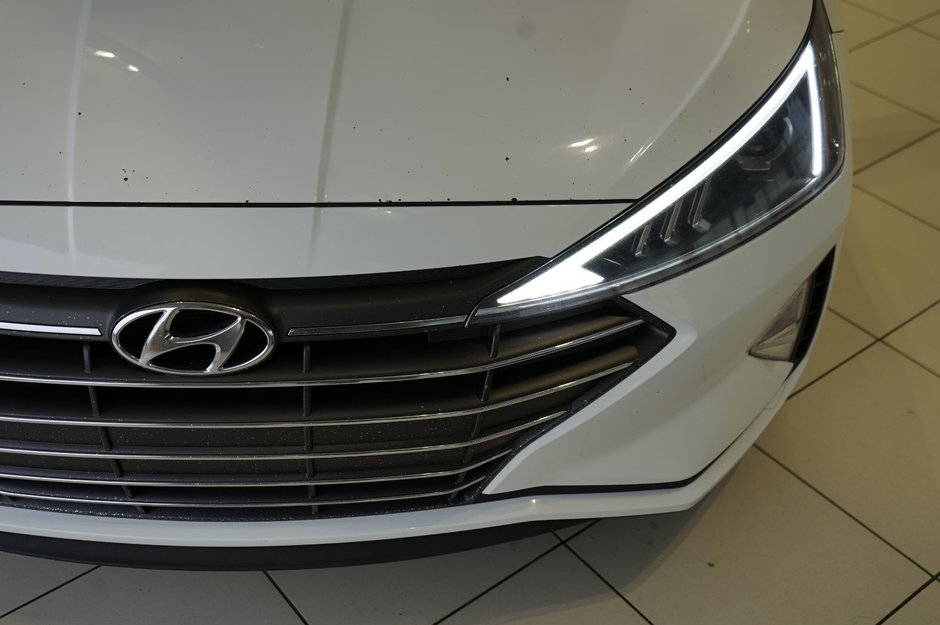 2020 Hyundai Elantra Preferred-28