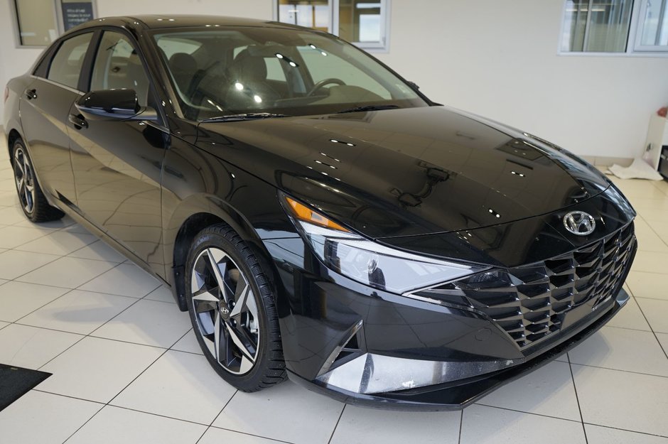 2023 Hyundai Elantra Luxury in Leduc, Alberta