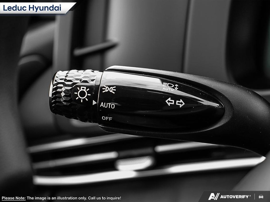 2025 Hyundai Elantra Essential-23