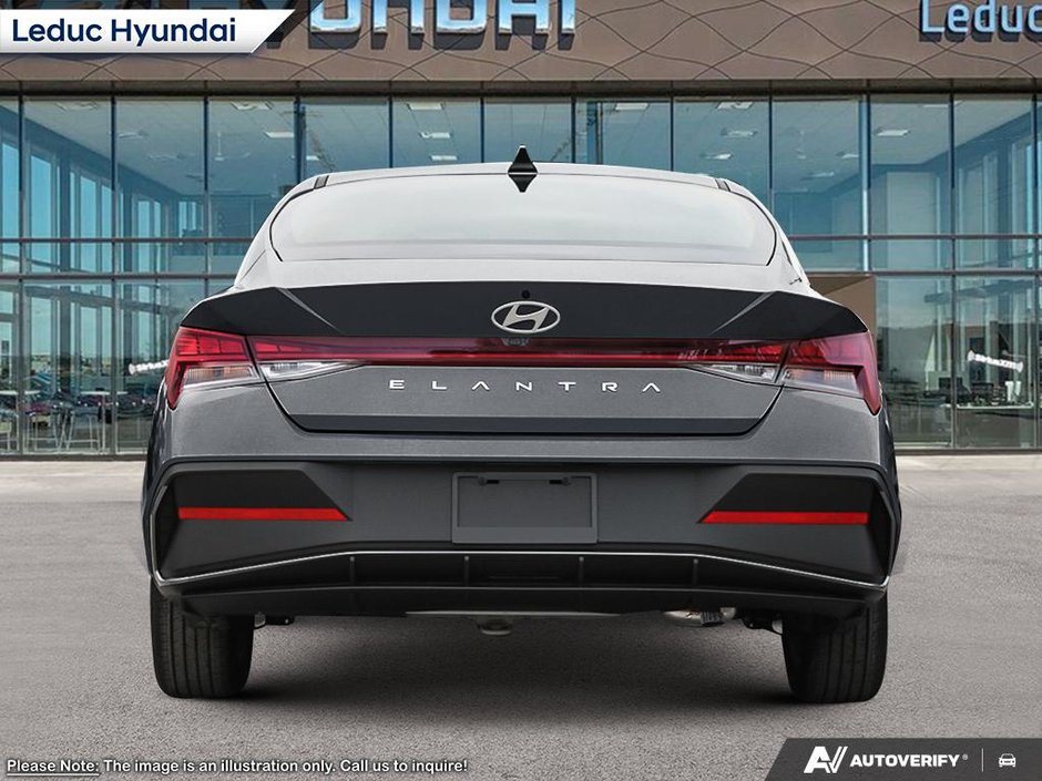 2026 Hyundai Elantra Luxury Two-Tone Interior-4