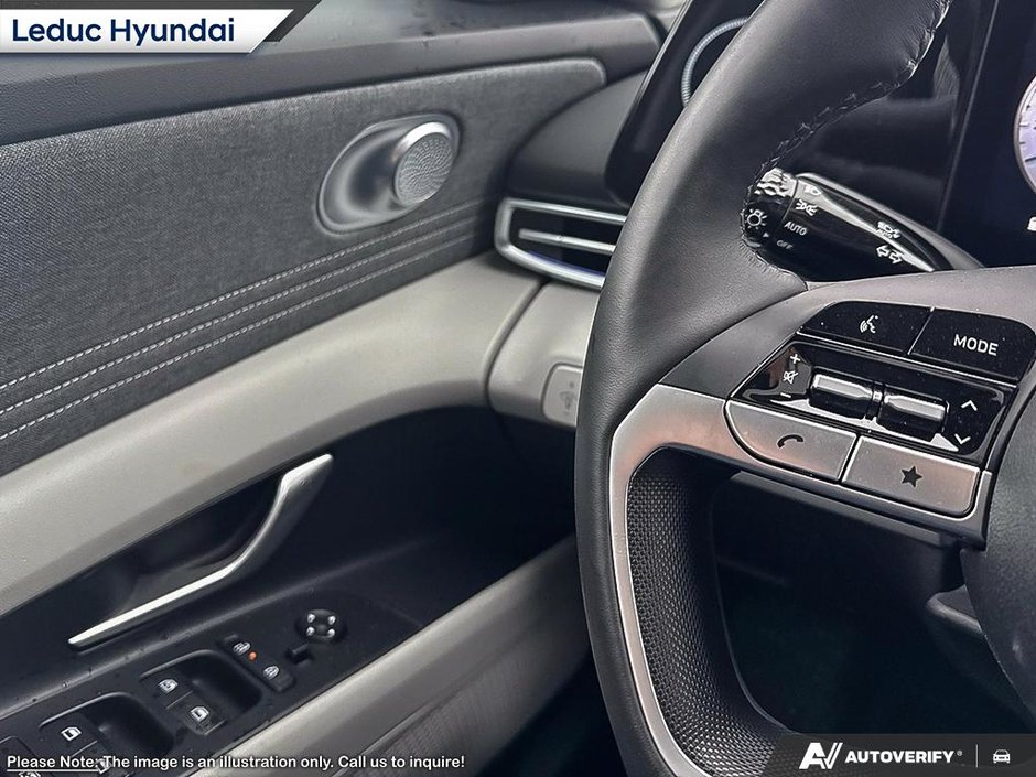 2026 Hyundai Elantra Luxury Two-Tone Interior-12