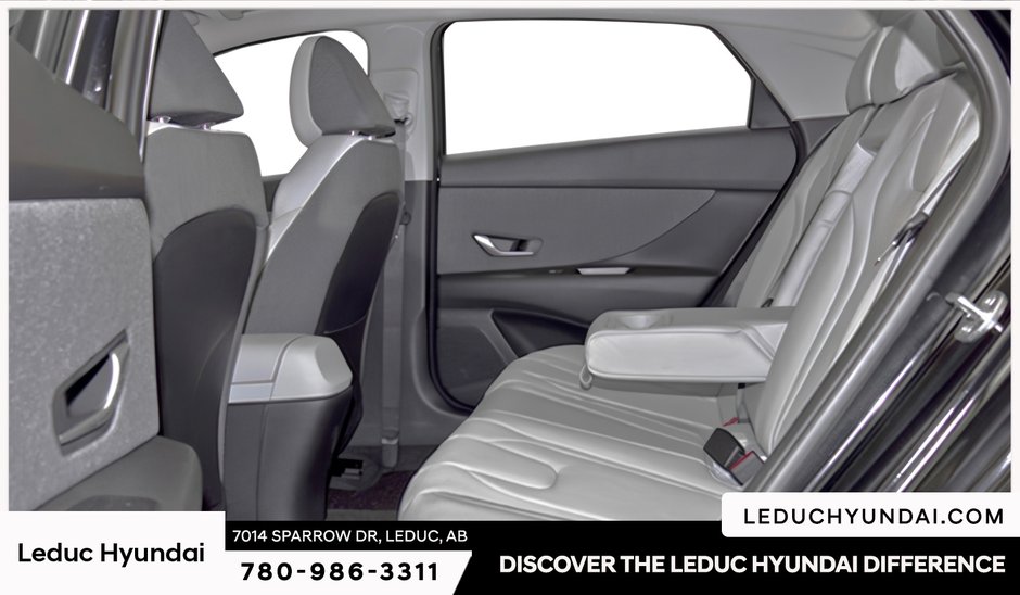 2026 Hyundai Elantra Luxury Two-Tone Interior-6