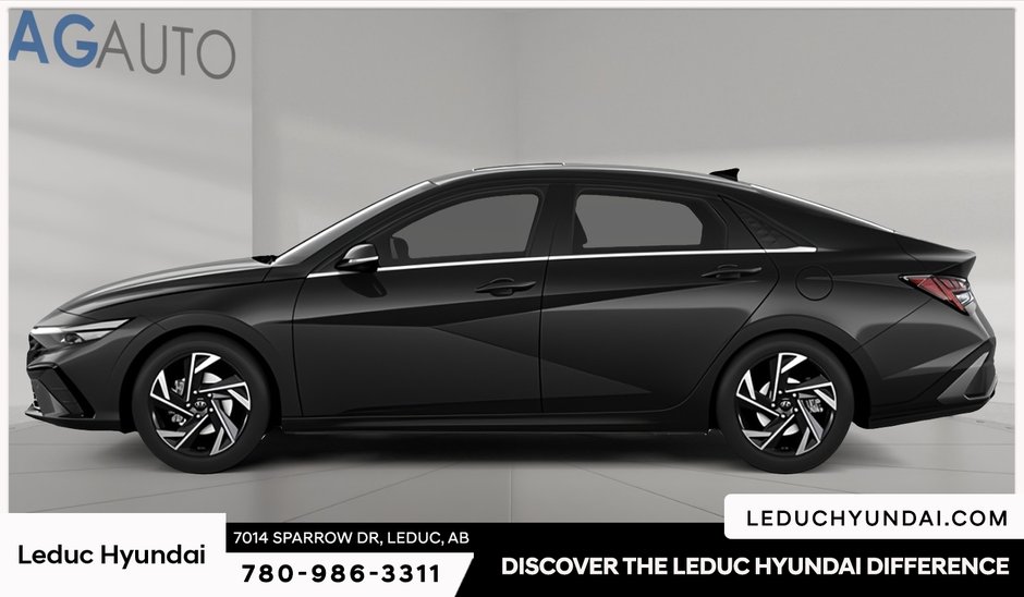 2026 Hyundai Elantra Luxury Two-Tone Interior-2