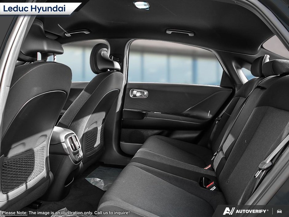 2025 Hyundai Ioniq 6 Preferred AWD Long Range-19