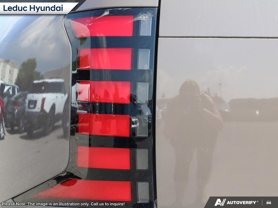 2026 Hyundai Palisade Hybrid Ultimate Calligraphy 7 Passenger-9