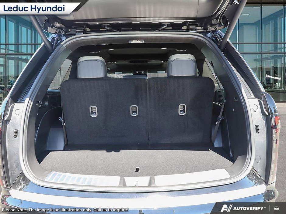 2026 Hyundai Palisade Ultimate Calligraphy 7 Passenger-6