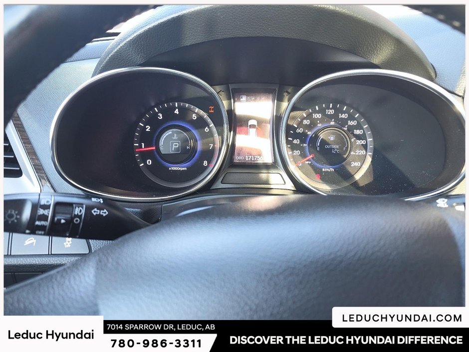 2013 Hyundai Santa Fe Sport 2.0T Limited-17
