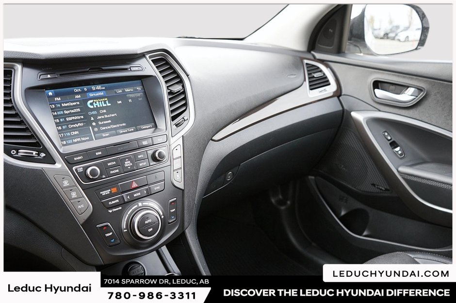 2017 Hyundai Santa Fe XL Luxury-12
