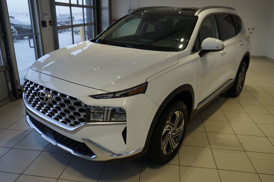 2023 Hyundai Santa Fe Preferred in Leduc, Alberta