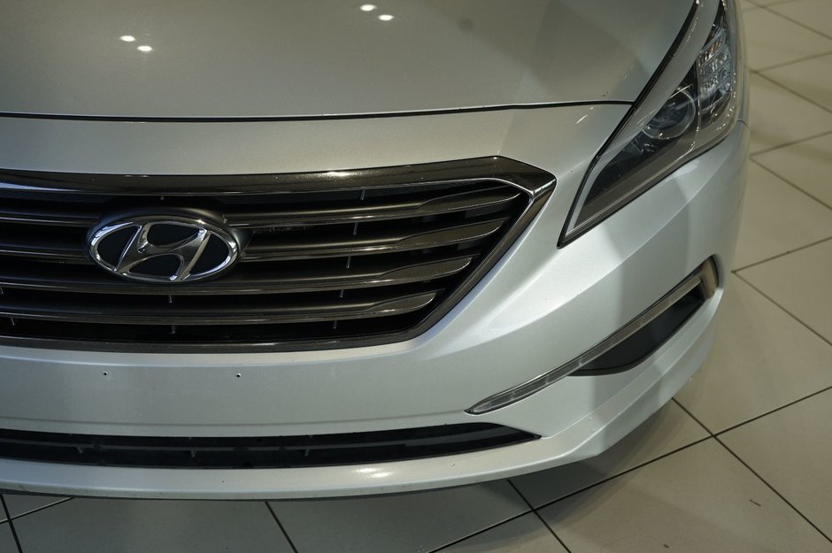 2015 Hyundai Sonata 2.4L GL-29