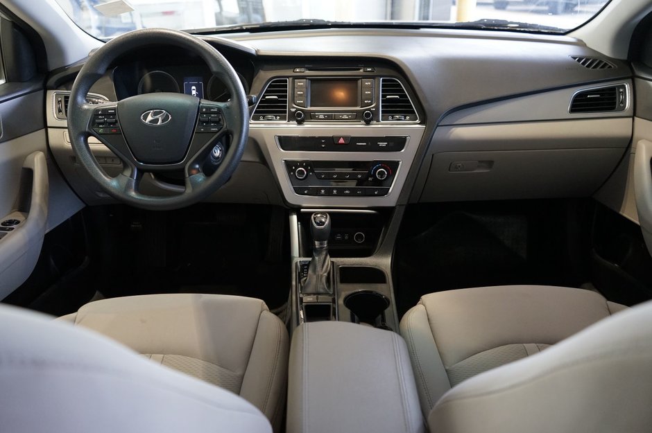 2015 Hyundai Sonata 2.4L GL-20