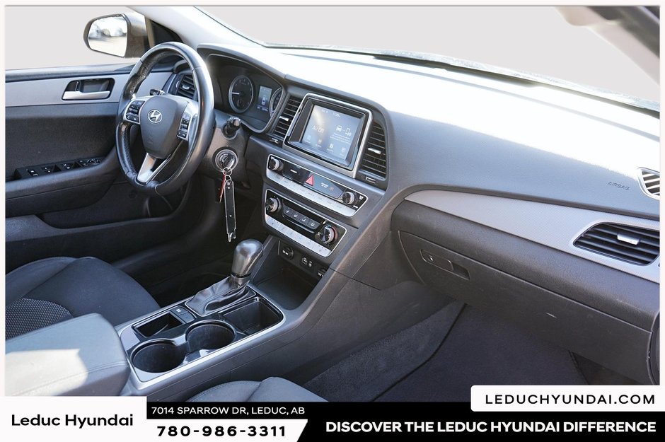 2019 Hyundai Sonata Essential-9