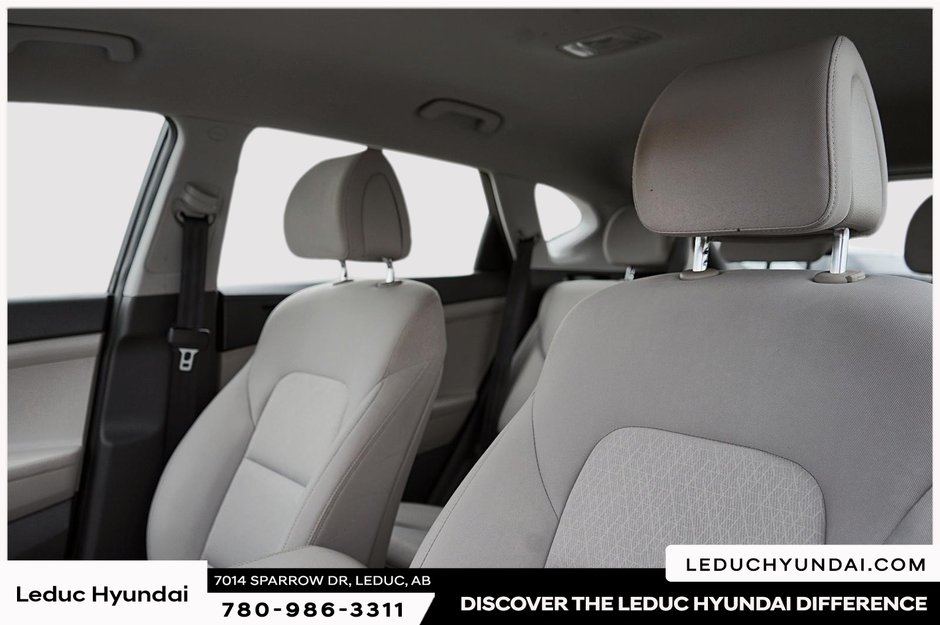 2017 Hyundai Tucson SE-11