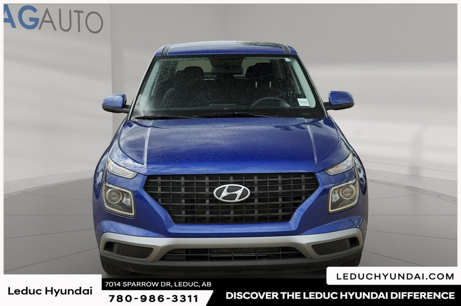 2022 Hyundai Venue Essential-1