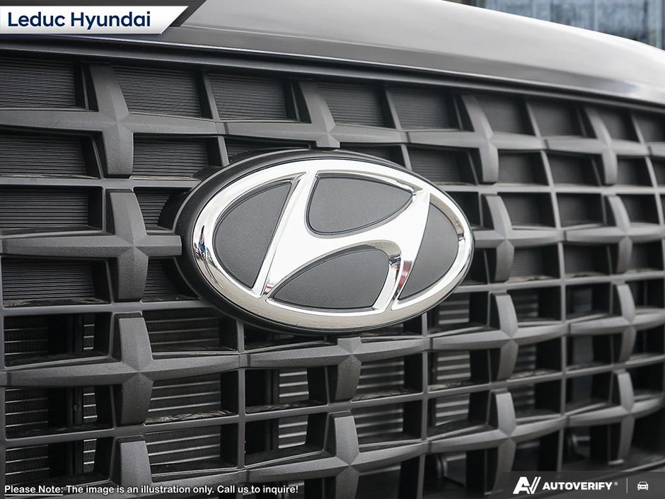 2025 Hyundai Venue Essential-8