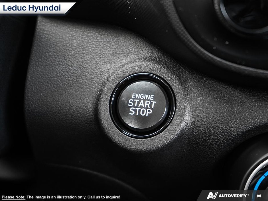 2025 Hyundai Venue Essential-25