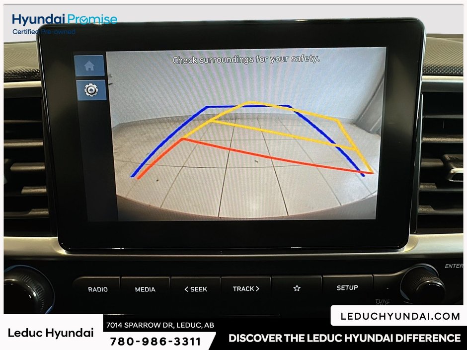 2025 Hyundai Venue Preferred-22