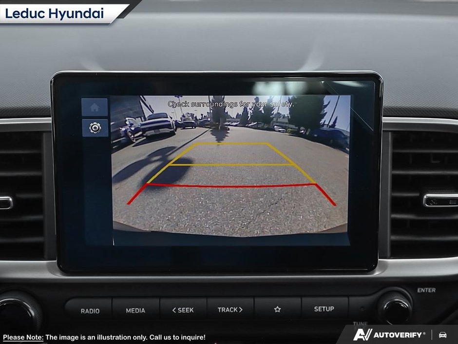 2026 Hyundai Venue Preferred Two-tone-21