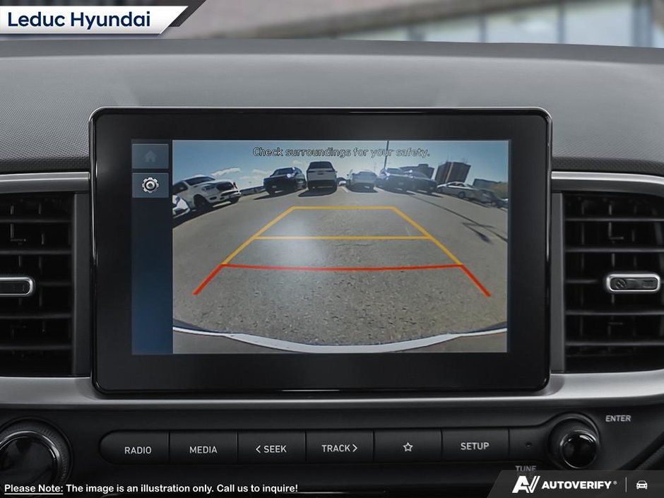 2026 Hyundai Venue Essential Two-tone-22