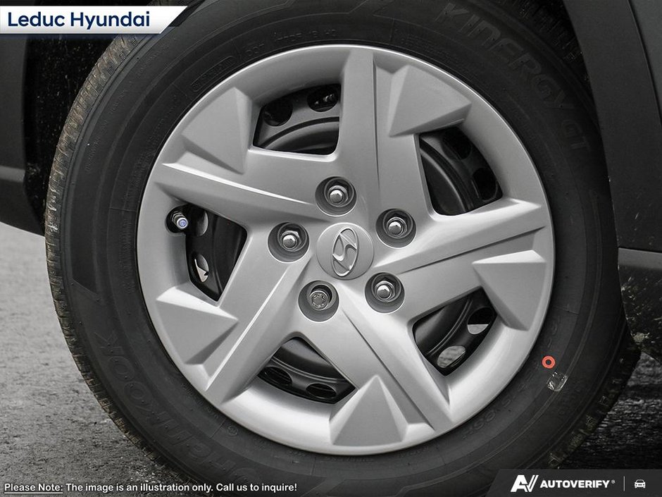 2026 Hyundai Venue Essential-7