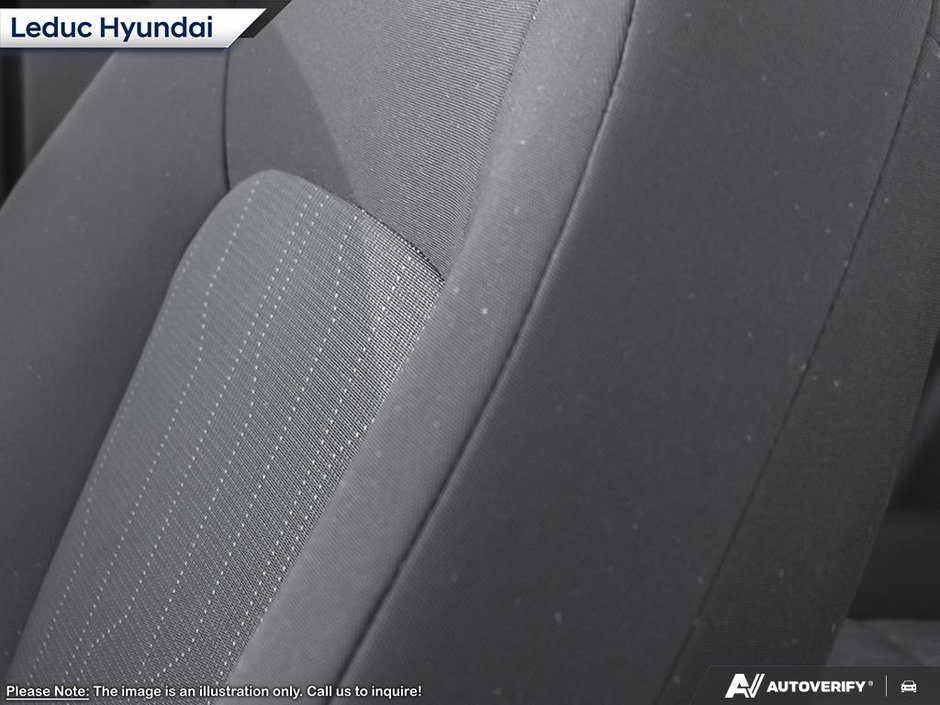 2026 Hyundai Venue Essential Two-tone-19