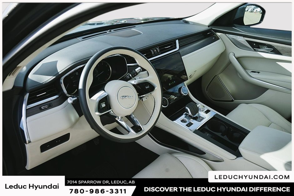 2022 Jaguar F-PACE P250 S-11