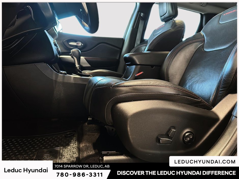 2018 Jeep Cherokee Trailhawk-9