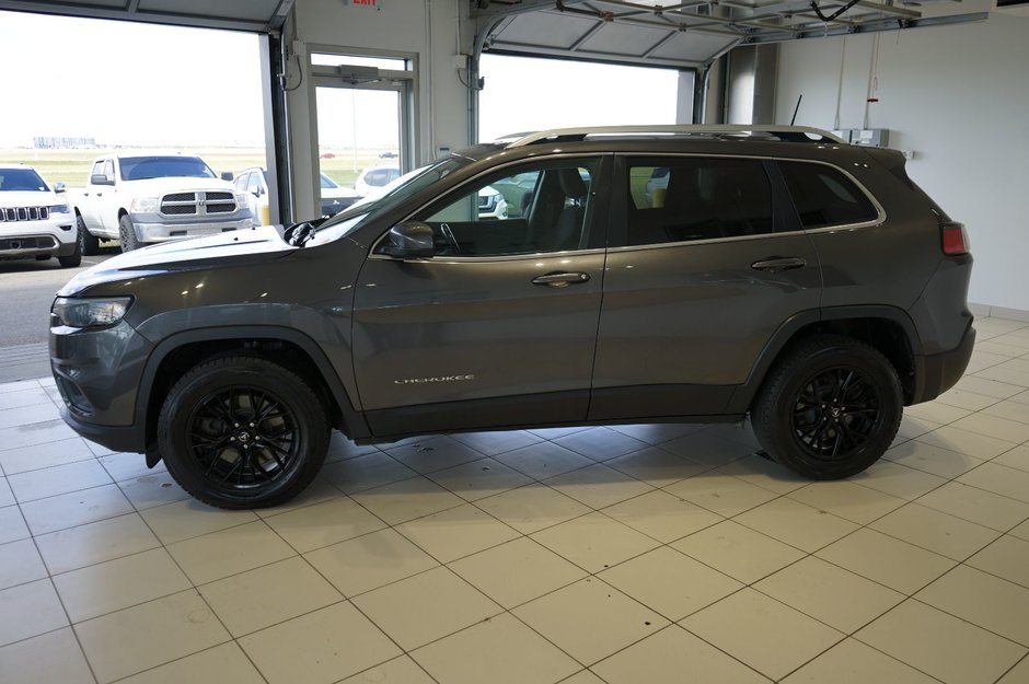 2019 Jeep Cherokee North-1