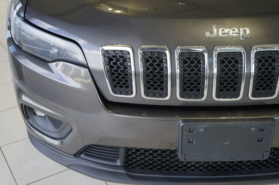 2019 Jeep Cherokee North-26