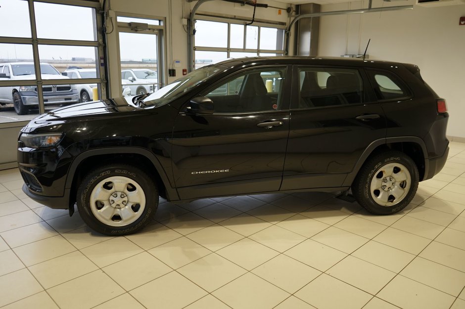 2019 Jeep Cherokee Sport-6