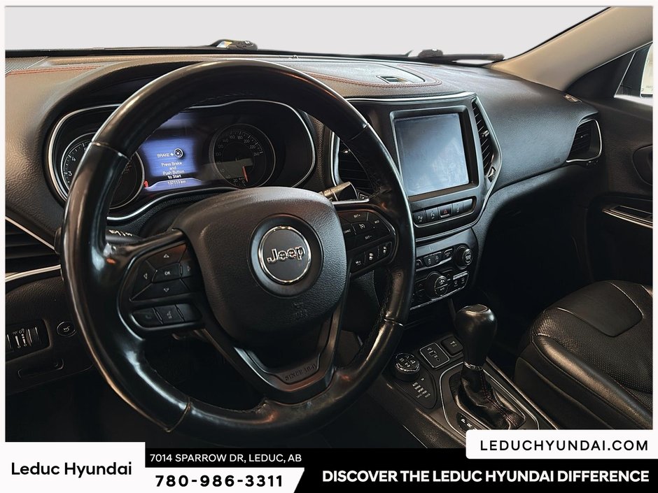 2019 Jeep Cherokee Trailhawk-11